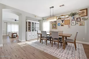 14630 W Hearn Rd, Surprise, AZ 85379 - Photo 6