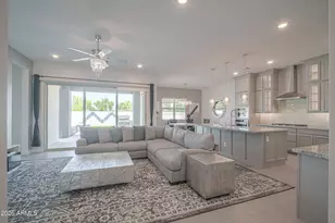 1180 E Cherrywood Pl, Chandler, AZ 85249 - Photo 2
