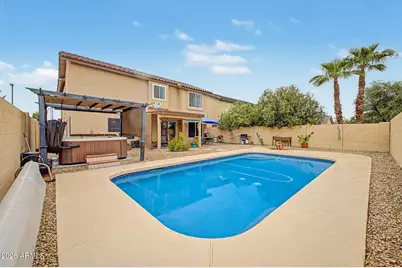 1071 S Honeysuckle Lane, Gilbert, AZ 85296 - Photo 2