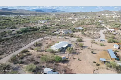 47237 N Meander Road, New River, AZ 85087 - Photo 30