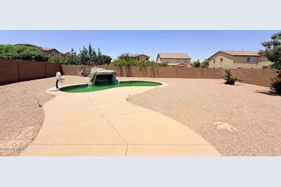 19546 N Krupps Court, Maricopa, AZ 85138 - Photo 2