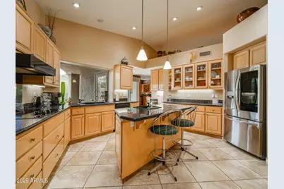 2329 E Hatcher Road, Phoenix, AZ 85028 - Photo 10
