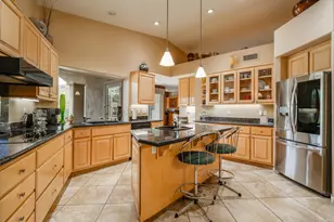 2329 E Hatcher Rd, Phoenix, AZ 85028 - Photo 10