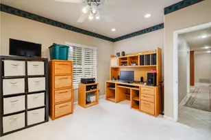 2329 E Hatcher Rd, Phoenix, AZ 85028 - Photo 34