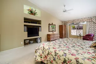 2329 E Hatcher Rd, Phoenix, AZ 85028 - Photo 18