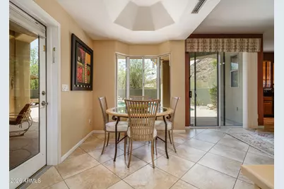 2329 E Hatcher Road, Phoenix, AZ 85028 - Photo 12