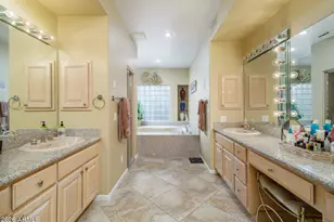 2329 E Hatcher Rd, Phoenix, AZ 85028 - Photo 20