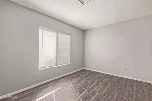 8651 N 107th Dr, Peoria, AZ 85345 - Photo 20