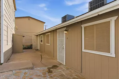 451 E 10th Avenue, Apache Junction, AZ 85119 - Photo 6
