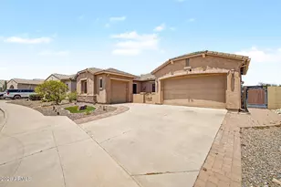 18168 W Echo Ln, Waddell, AZ 85355 - Photo 2