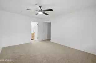 1023 W Carter Dr, Tempe, AZ 85282 - Photo 18