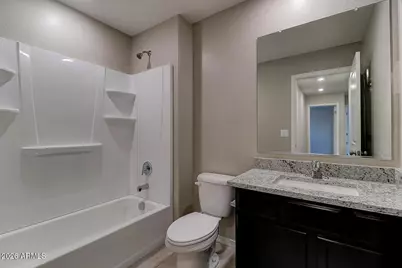 8236 W Albeniz Place, Phoenix, AZ 85043 - Photo 28