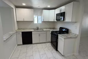 9012 N 14th St, Phoenix, AZ 85020 - Photo 8
