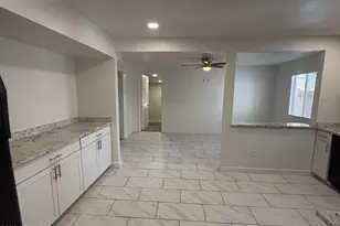 9012 N 14th St, Phoenix, AZ 85020 - Photo 4