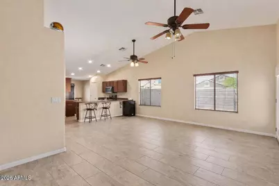 25060 W Vista Norte Street, Buckeye, AZ 85326 - Photo 2