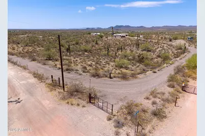 43513 N 261st Avenue, Morristown, AZ 85342 - Photo 16