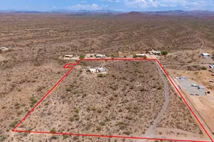 43513 N 261st Ave, Morristown, AZ 85342 - Photo 2