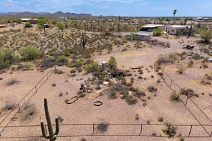 43513 N 261st Ave, Morristown, AZ 85342 - Photo 28
