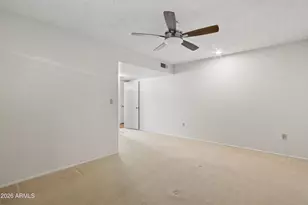 10906 W Roundelay Circle S, Sun City, AZ 85351 - Photo 20