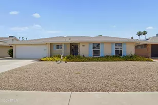 10906 W Roundelay Circle S, Sun City, AZ 85351 - Photo 1