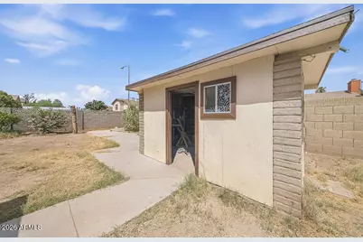 2515 N 45th Avenue, Phoenix, AZ 85035 - Photo 26