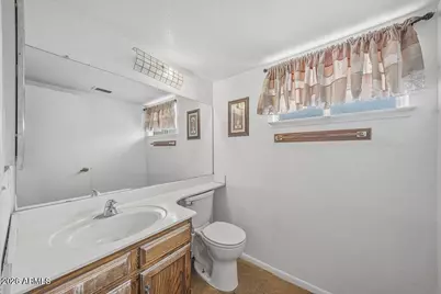 2515 N 45th Avenue, Phoenix, AZ 85035 - Photo 20