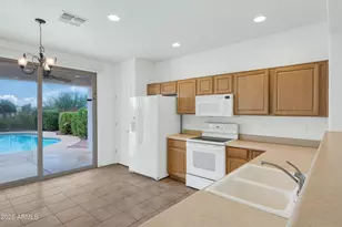 8510 S Mountain Air Ln, Gold Canyon, AZ 85118 - Photo 10
