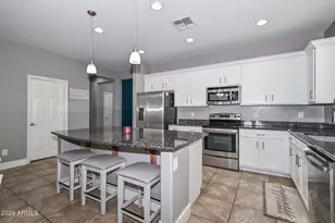 10218 W Levi Dr, Tolleson, AZ 85353 - Photo 4