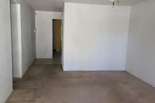 2217 W Dahlia Dr, Phoenix, AZ 85029 - Photo 2