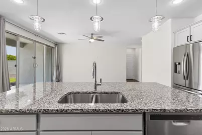 532 S 199th Drive, Buckeye, AZ 85326 - Photo 14