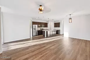 26516 N 122nd Ln, Peoria, AZ 85383 - Photo 10