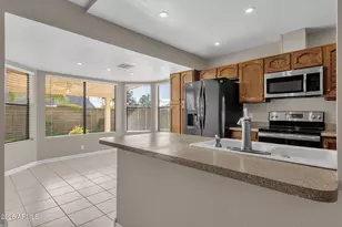 4307 E Karen Dr, Phoenix, AZ 85032 - Photo 6