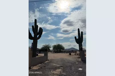 6994 N Maple Street, Maricopa, AZ 85139 - Photo 1