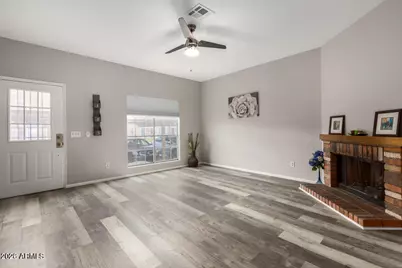 3320 W McRae Way #Unit 1, Phoenix, AZ 85027 - Photo 6