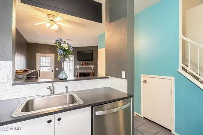 18616 N 34th Avenue #Unit 5, Phoenix, AZ 85027 - Photo 12