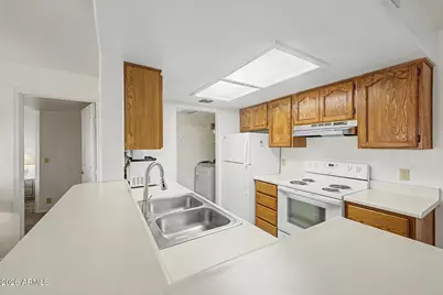 14645 N Fountain Hills Boulevard #121, Fountain Hills, AZ 85268 - Photo 10
