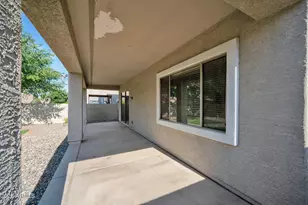 10281 W Carlota Ln, Peoria, AZ 85383 - Photo 30