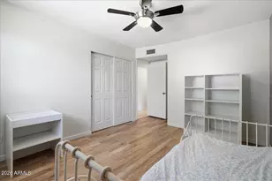6217 S Hazelton Ln, Tempe, AZ 85283 - Photo 16