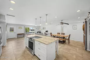 3923 S Dorsey Ln, Tempe, AZ 85282 - Photo 8