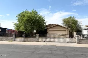 2634 W Melvin St, Phoenix, AZ 85009 - Photo 2