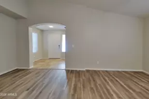 3624 S 71st Dr, Phoenix, AZ 85043 - Photo 2