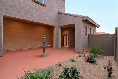 3607 E Salter Drive, Phoenix, AZ 85050 - Photo 2