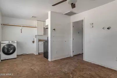 110 N 33rd Avenue, Phoenix, AZ 85009 - Photo 16