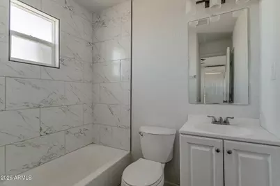 110 N 33rd Avenue, Phoenix, AZ 85009 - Photo 14