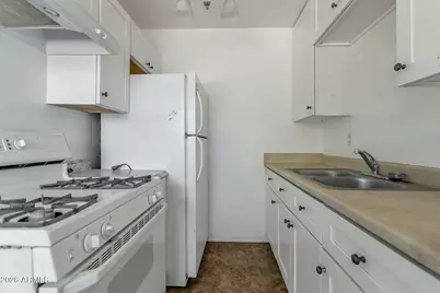 110 N 33rd Avenue, Phoenix, AZ 85009 - Photo 22