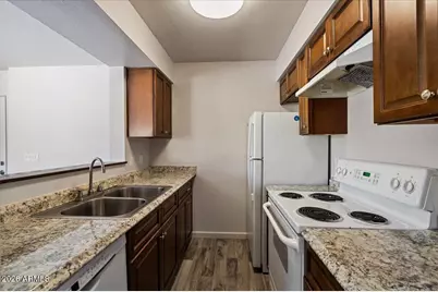 1346 E Mountain View Road #201, Phoenix, AZ 85020 - Photo 18