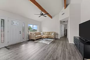 27060 S Bennett Way, Congress, AZ 85332 - Photo 10
