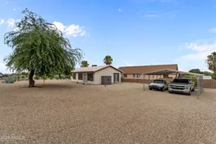 27060 S Bennett Way, Congress, AZ 85332 - Photo 32