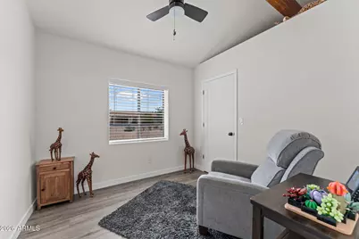 27060 S Bennett Way, Congress, AZ 85332 - Photo 16