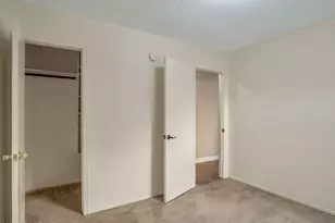 4220 W Creedance Blvd, Glendale, AZ 85310 - Photo 18